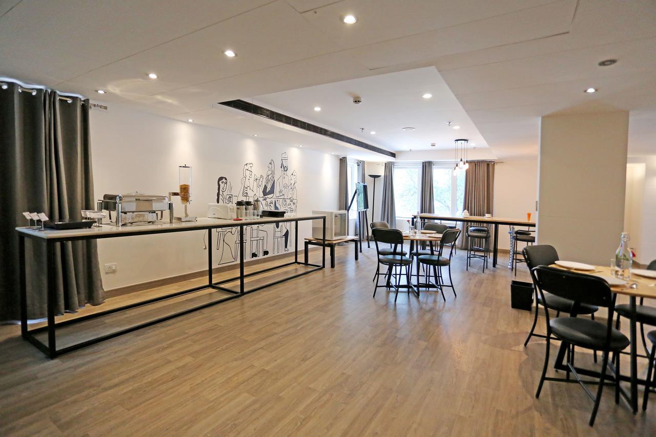 Oyo Townhouse 015 Lajpat Nagar Hotel นิวเดลี ภายนอก รูปภาพ
