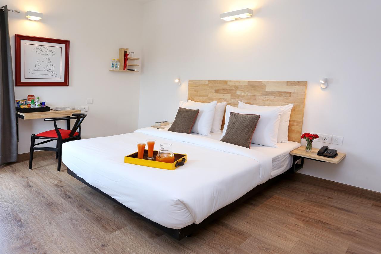 Oyo Townhouse 015 Lajpat Nagar Hotel นิวเดลี ภายนอก รูปภาพ